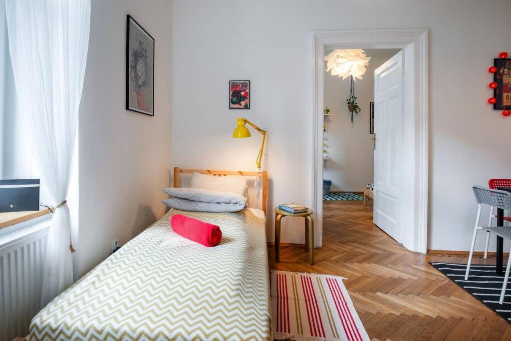 Blue Peace-apartment With Free Parking In Center For 1-6 People * Cracovia