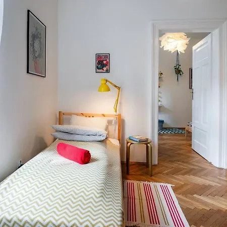 Blue Peace-Apartment With Free Parking In Center For 1-6 People Cracovia Exterior foto